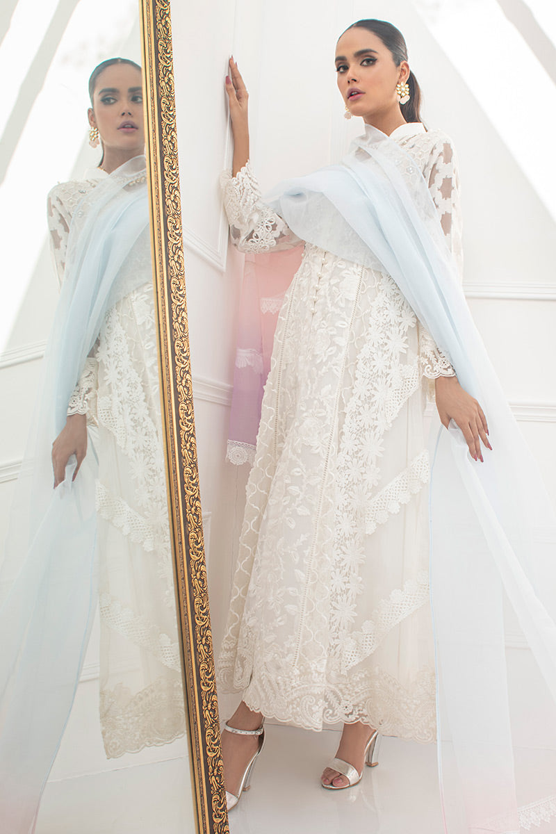 Fatima Khan | Best Sellers 24 | CHAMOMILE WHITE