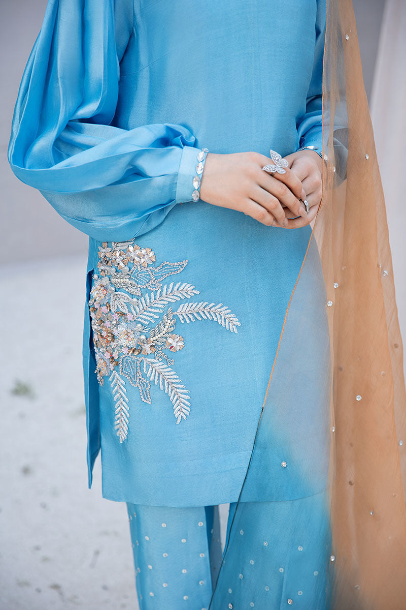 Huate Form | Luxury Pret | Soigné