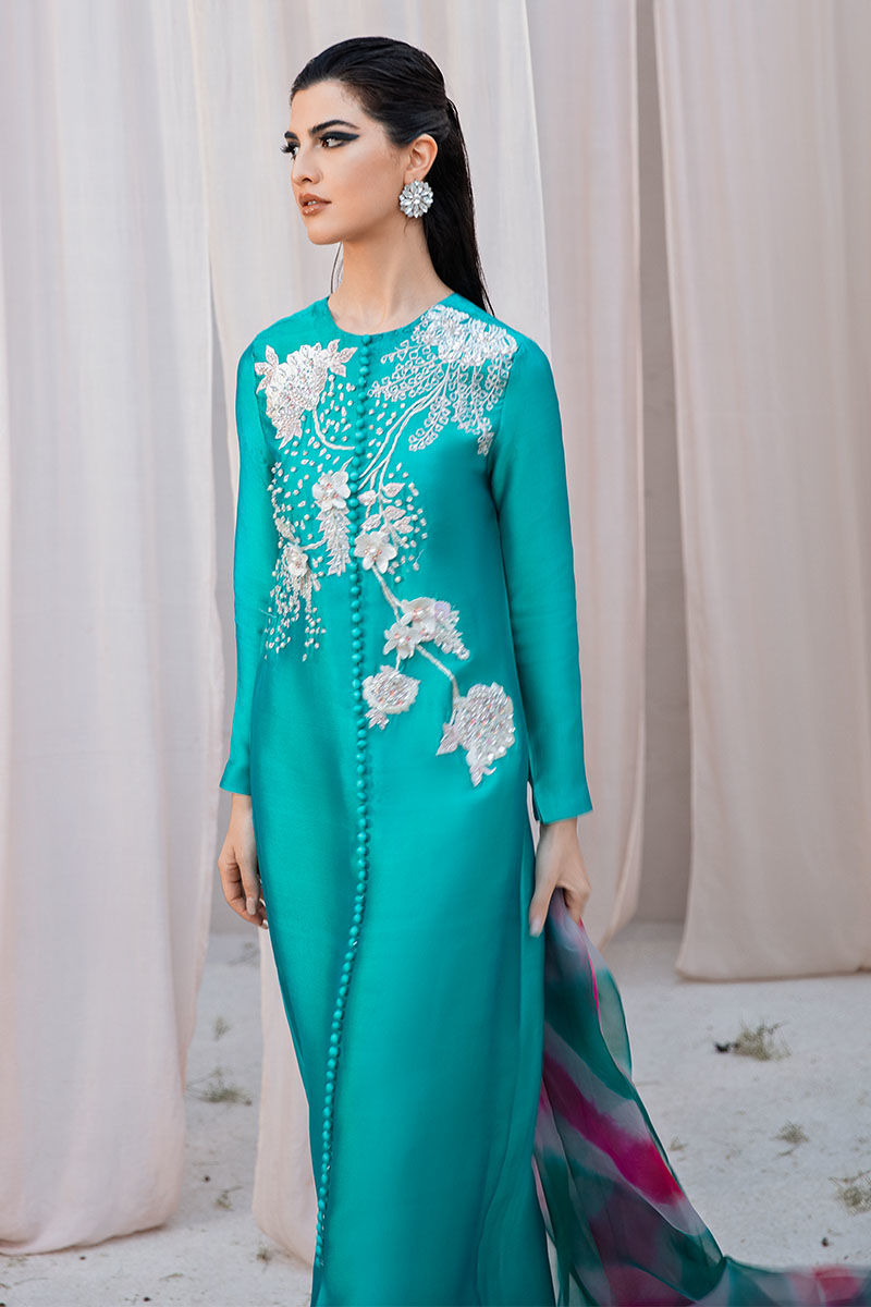 Haute Form | Luxury Pret | Iris