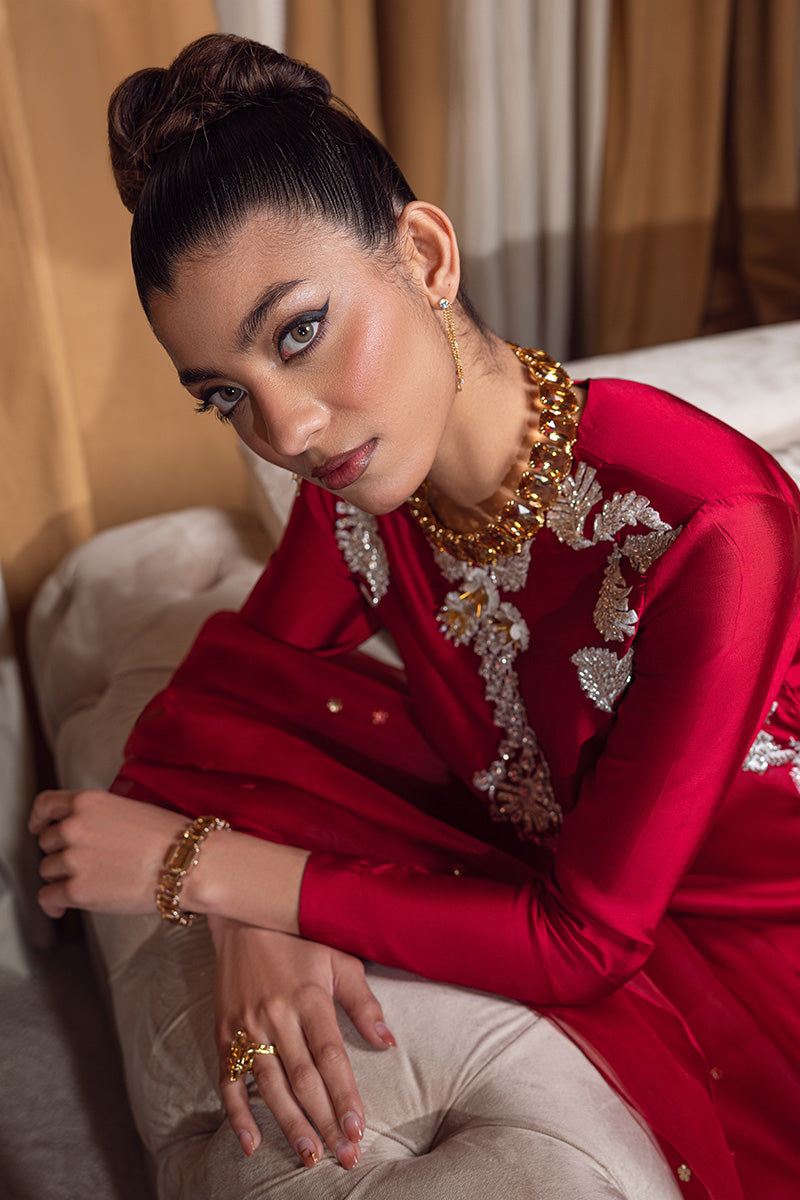 Huate Form | Luxury Pret | Fire Of Love