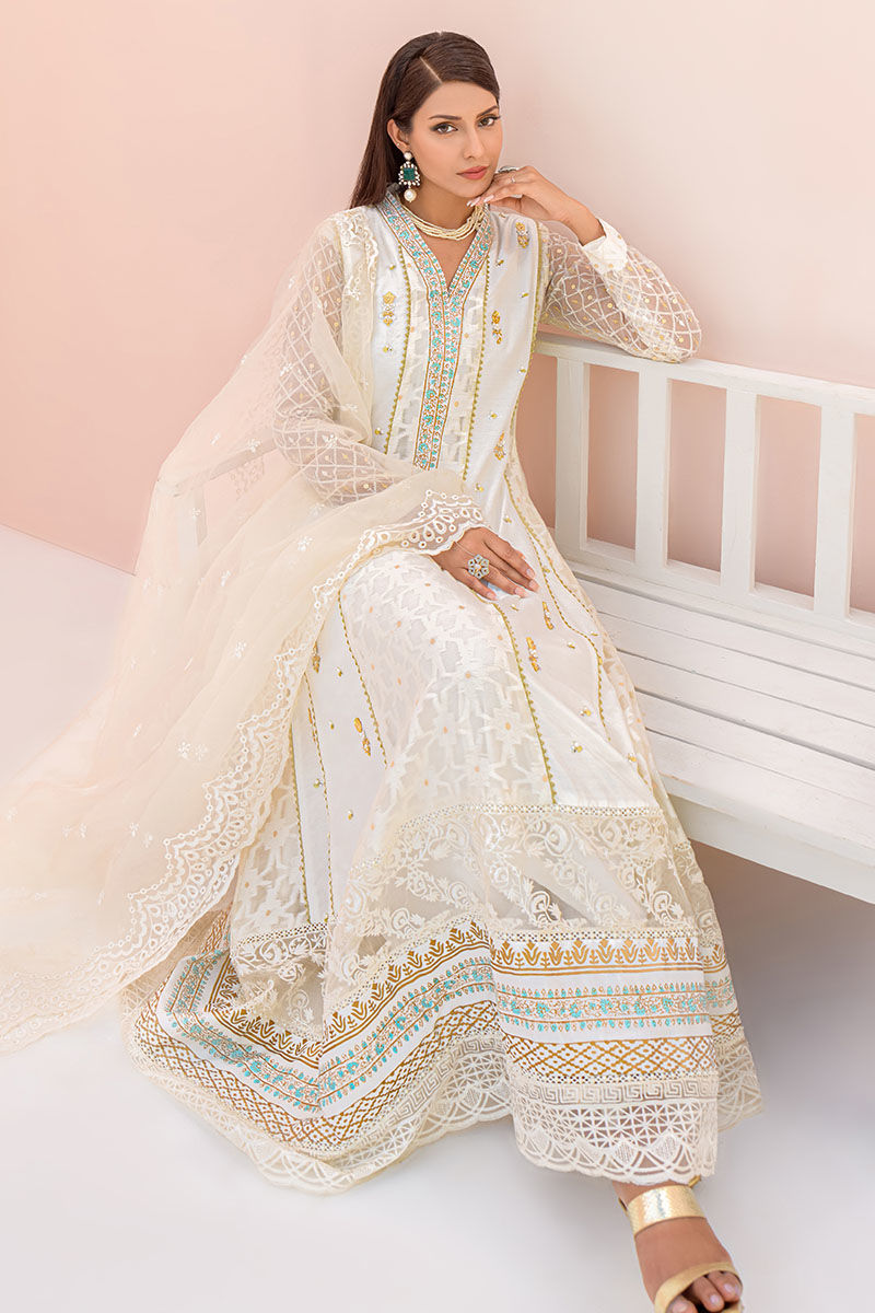 Fatima Khan | Best Sellers 24 | DOVE WHITE GOLD