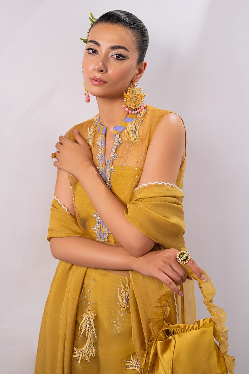 Huate Form | Luxury Pret | GOLDFISH