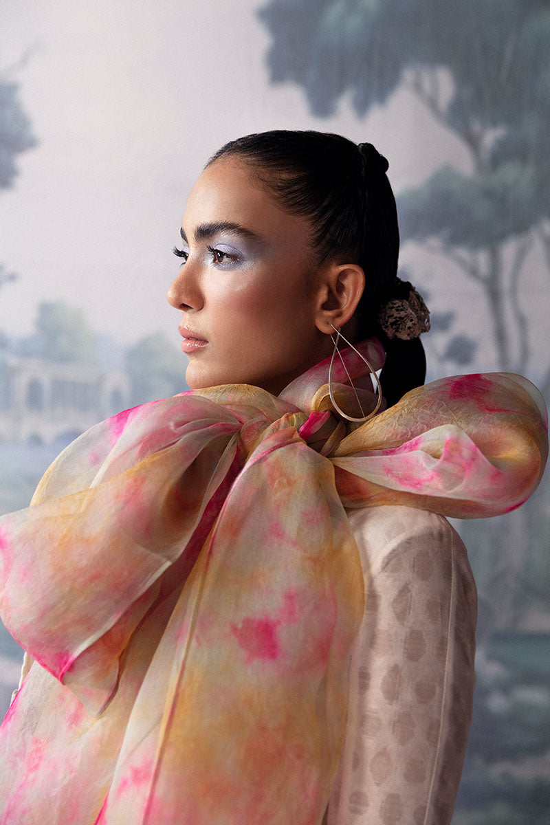 Huate Form | Luxury Pret | LOVE STITCH