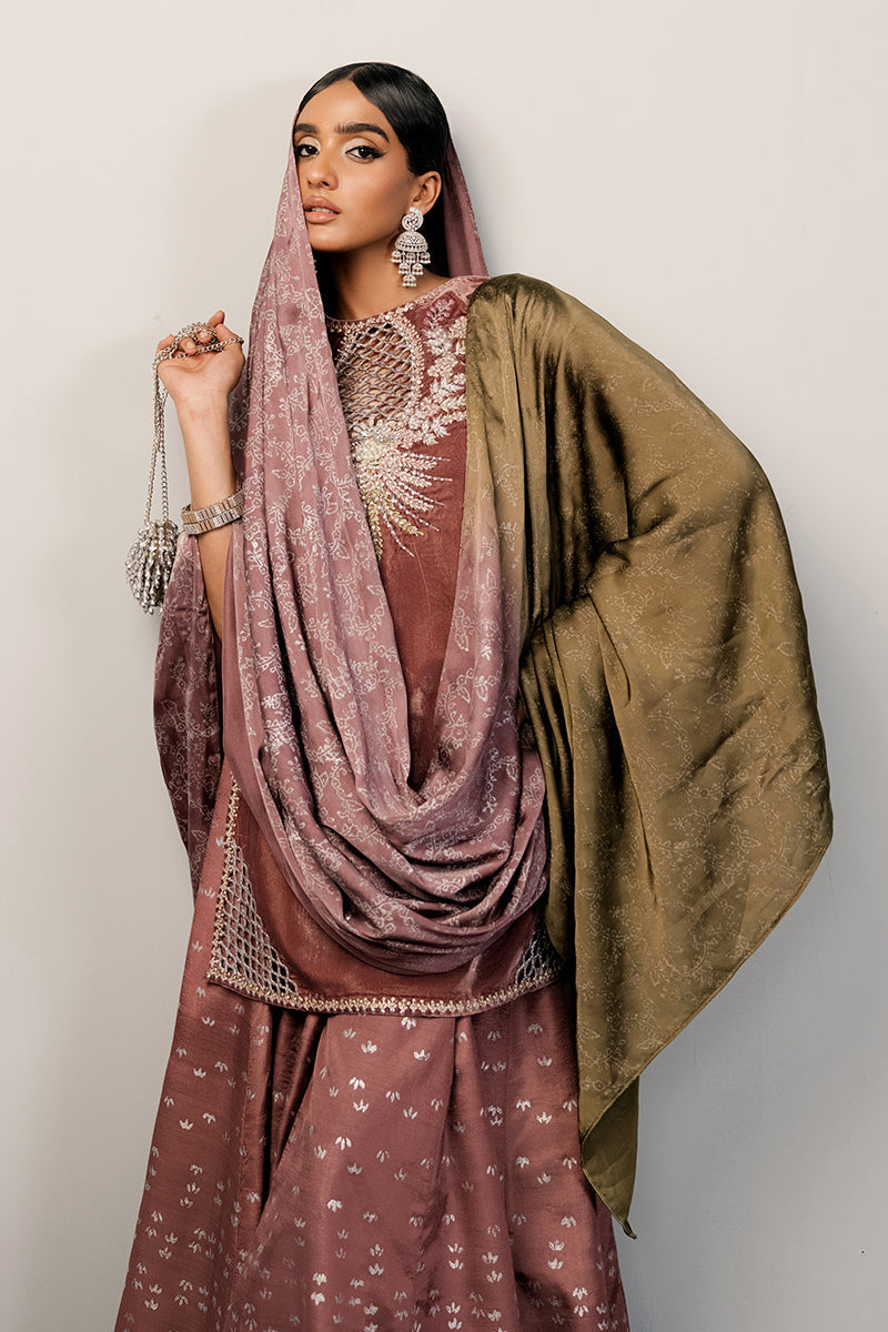 Haute Form | Rose Winter Plush | Seductress