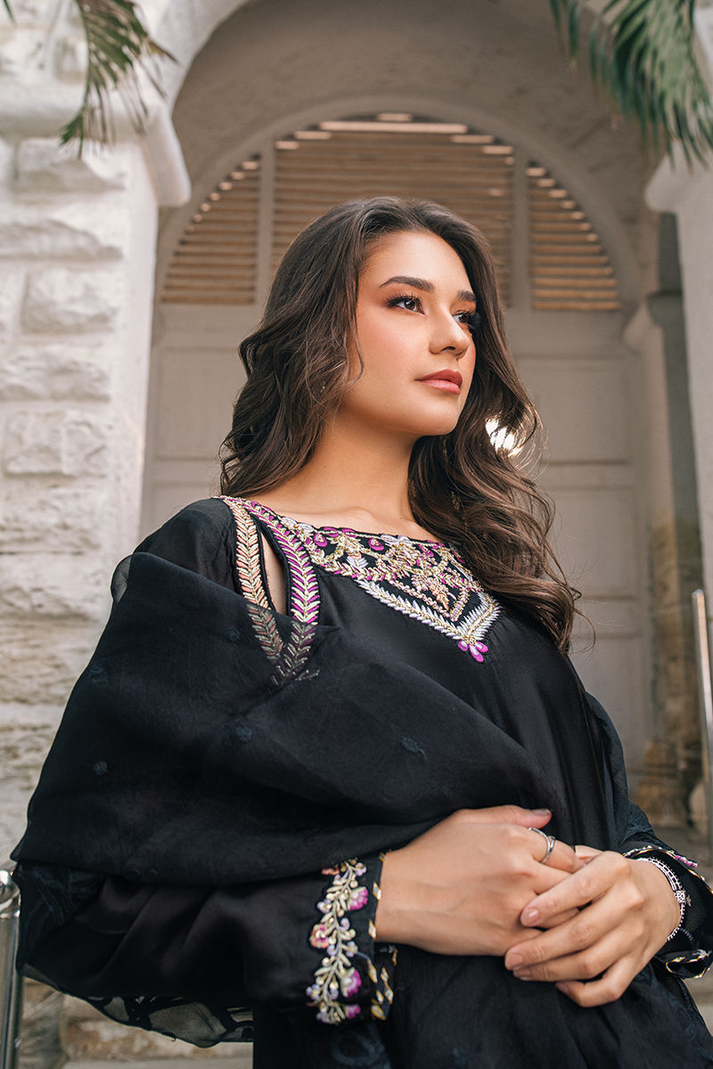 Fatima Khan | Best Sellers 24 | ZEPHYR