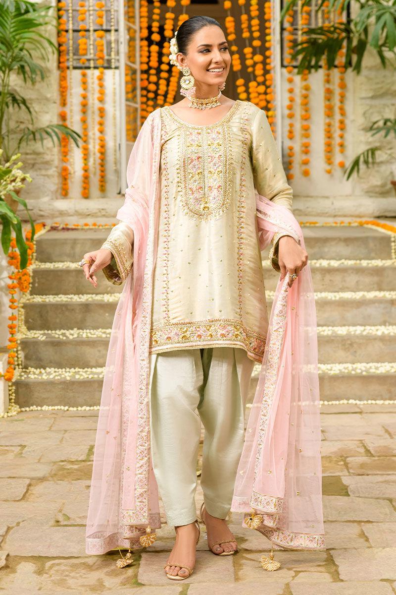 Fatima Khan | Nissa Formals 24 | Selina