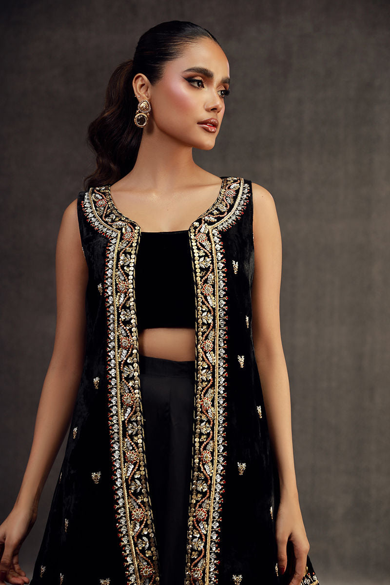 Fatima Khan | Anan Velvet Edit | Saman