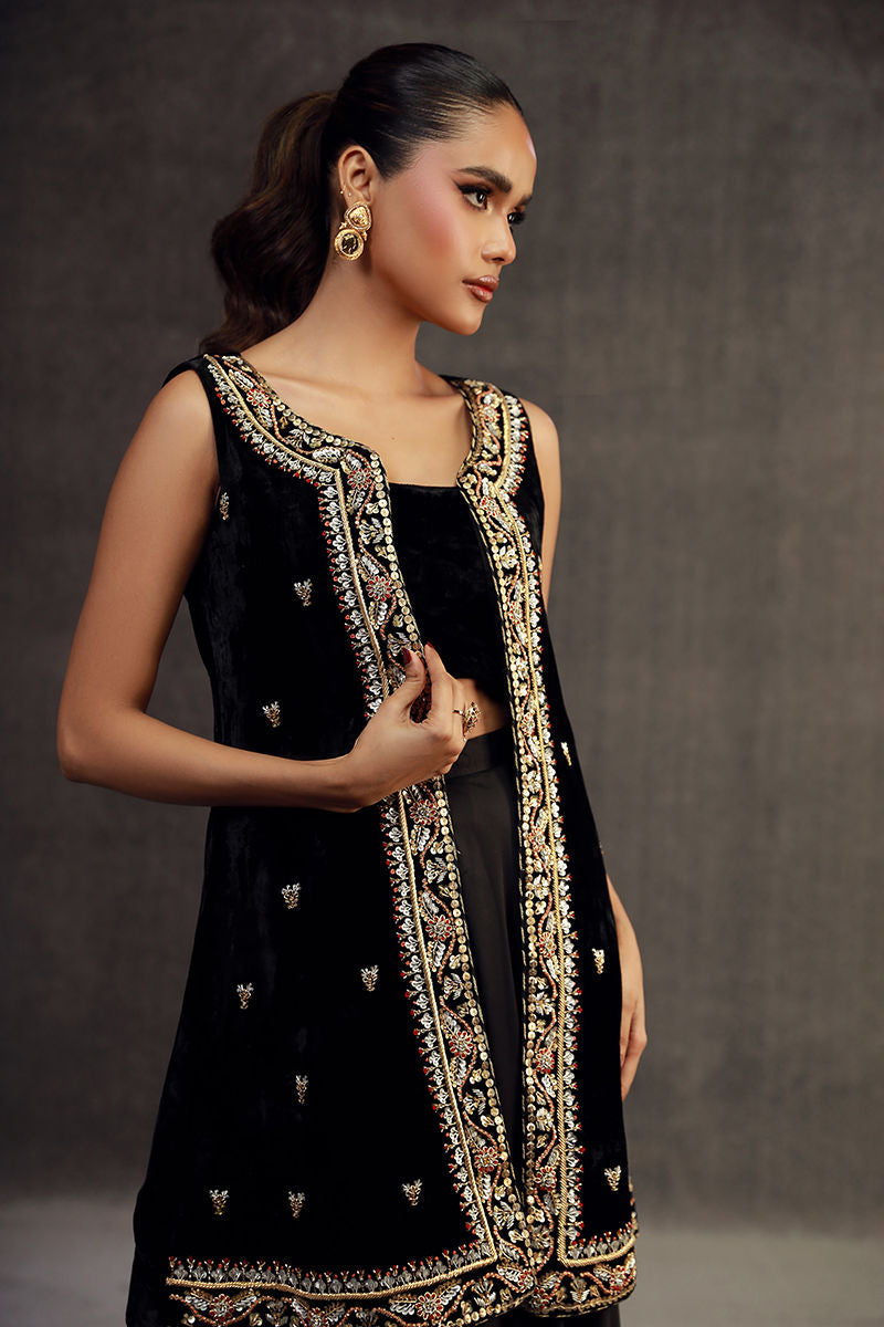 Fatima Khan | Anan Velvet Edit | Saman