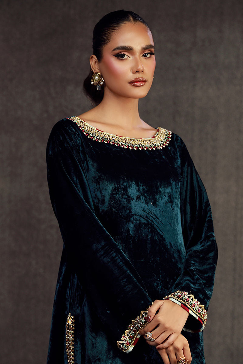 Fatima Khan | Anan Velvet Edit | Mirwa