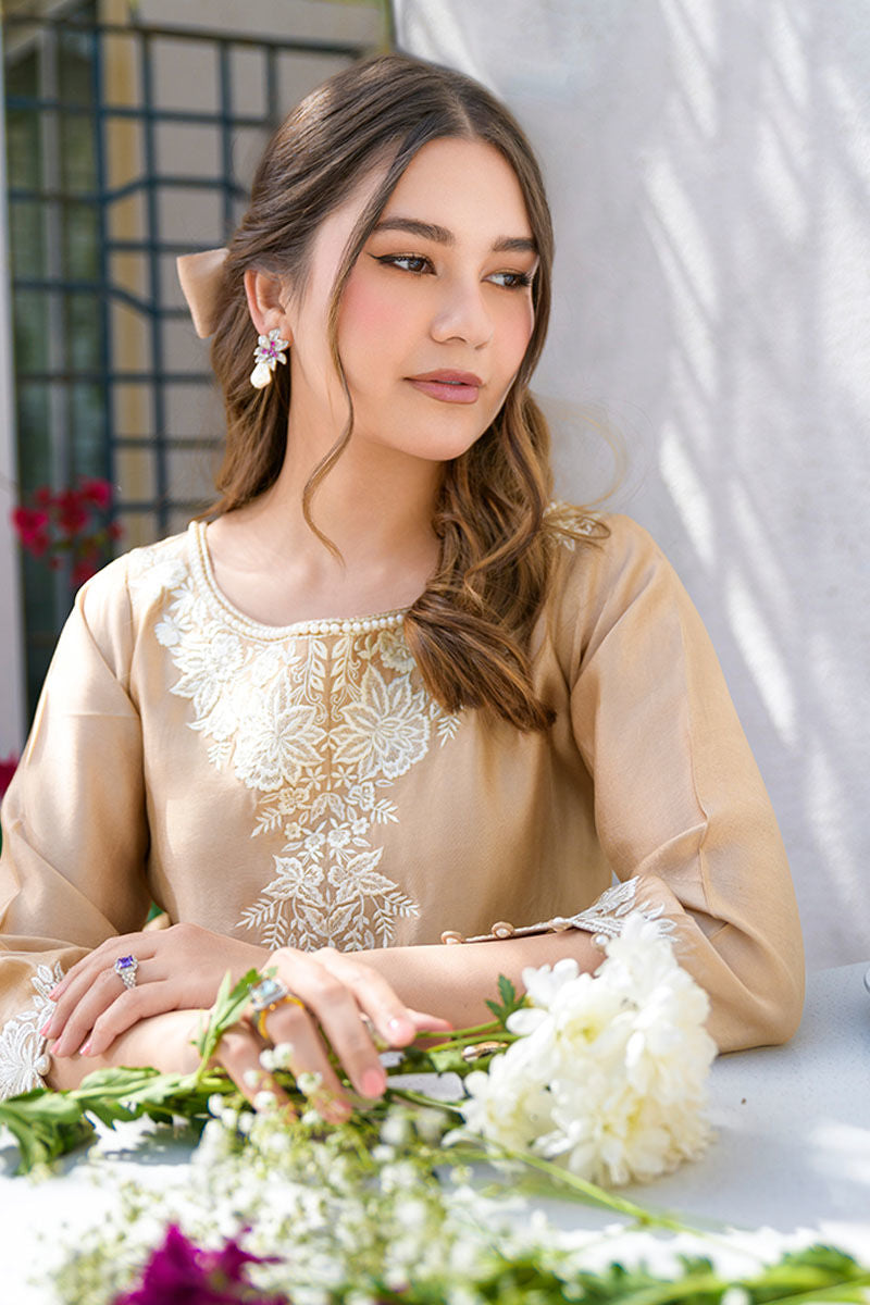 Fatima Khan | La Fleur Eid Edit | Beigetastic