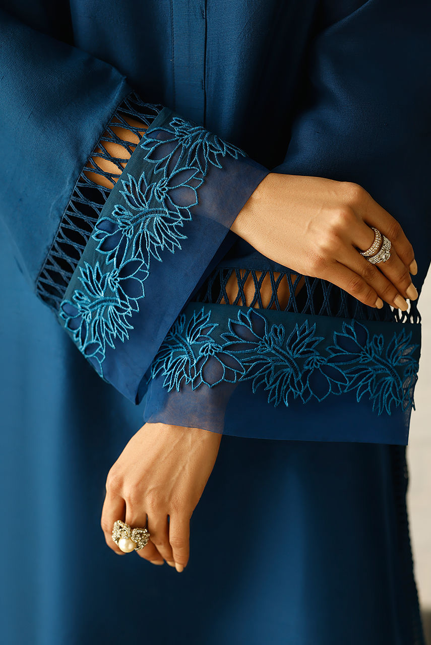 Deepak Perwani | Lilah Silk Edit 24 | KUT282