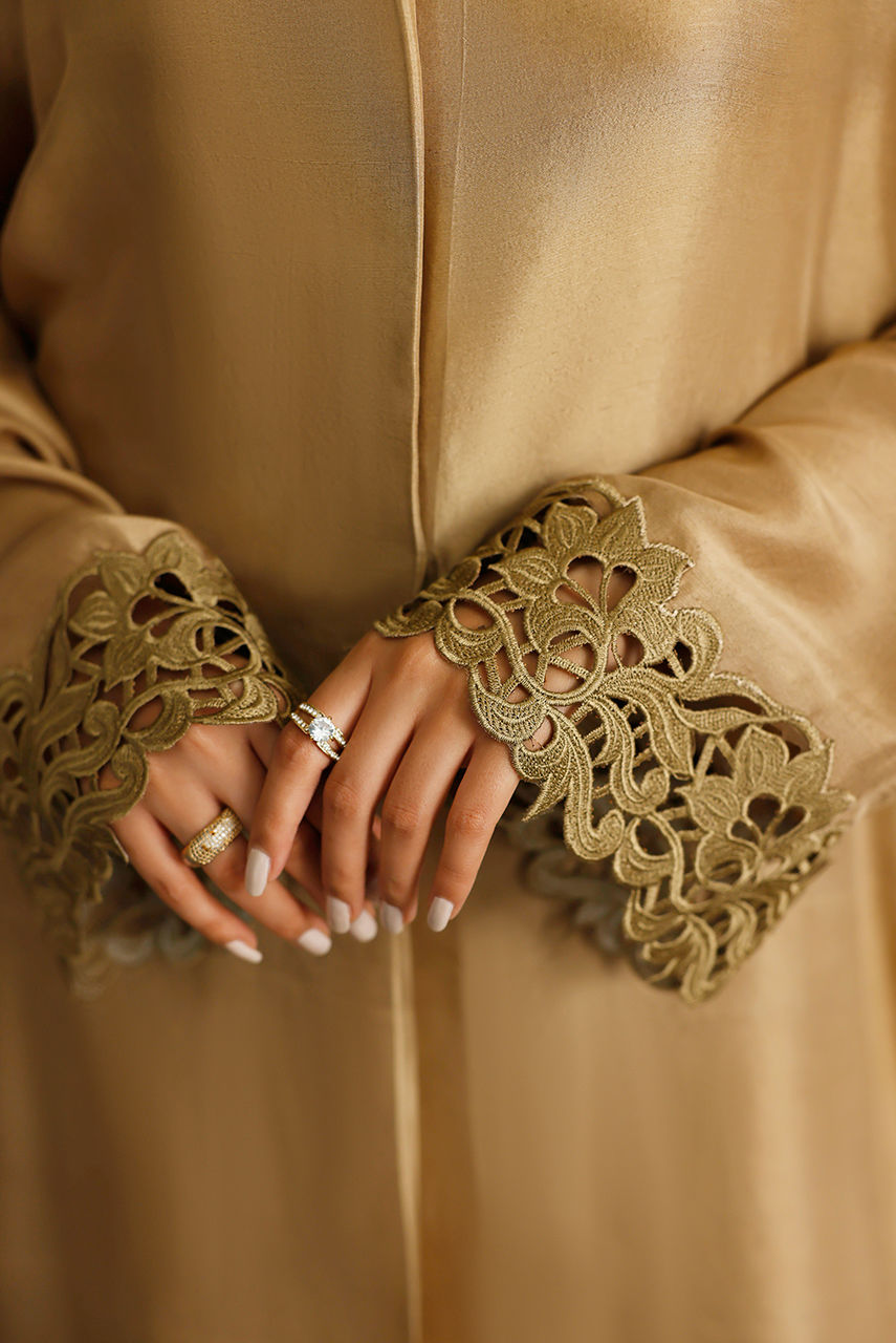 Deepak Perwani | Lilah Silk Edit 24 | KUT280