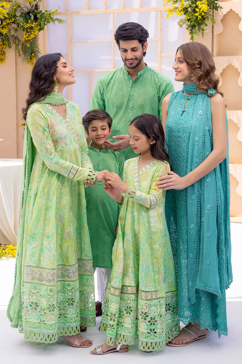 Ansab Jahangir | Chikankari | ZEEVA