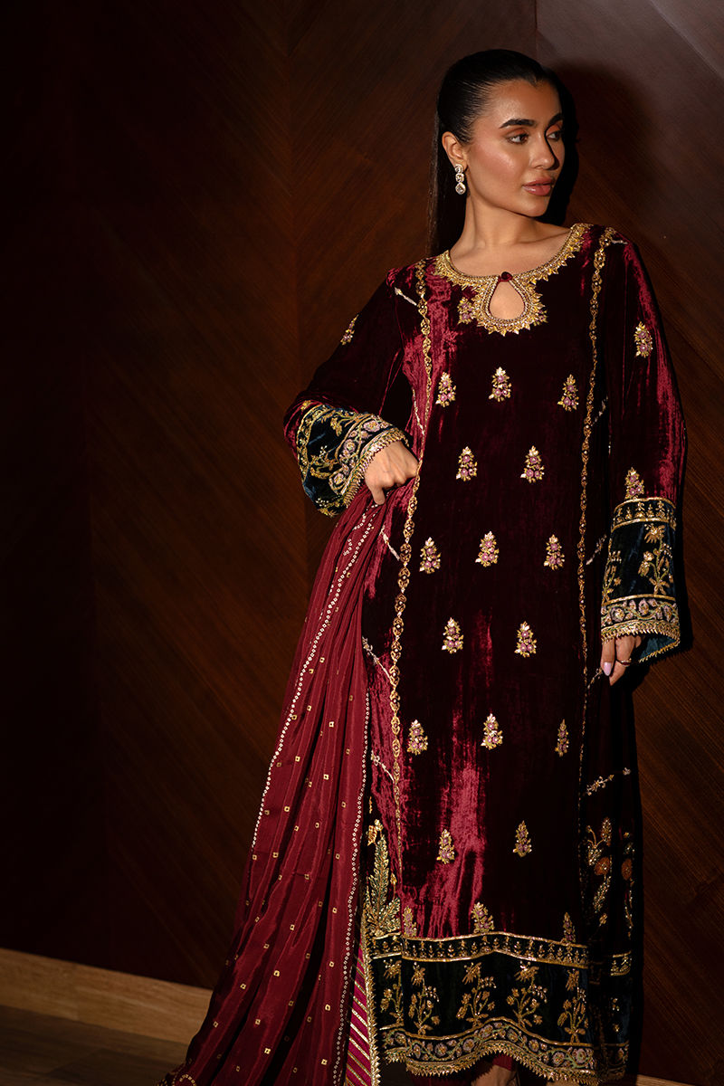 Ansab Jahangir | Bow Velvet Edit | MARILYN