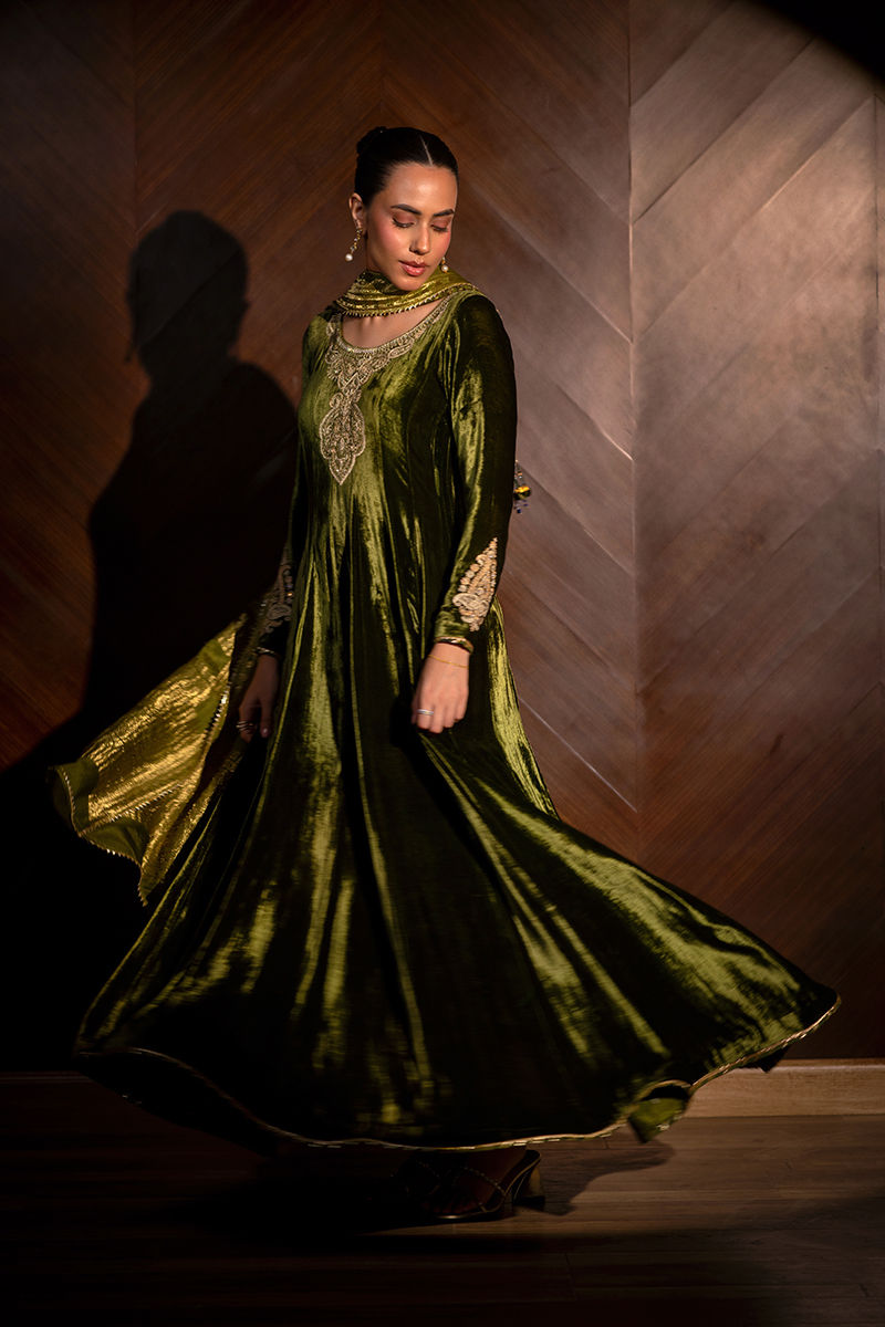 Ansab Jahangir | Bow Velvet Edit | HARLEY