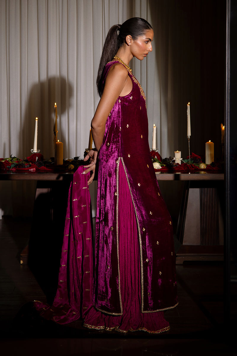 Ansab Jahangir | Bow Velvet Edit | ALANA