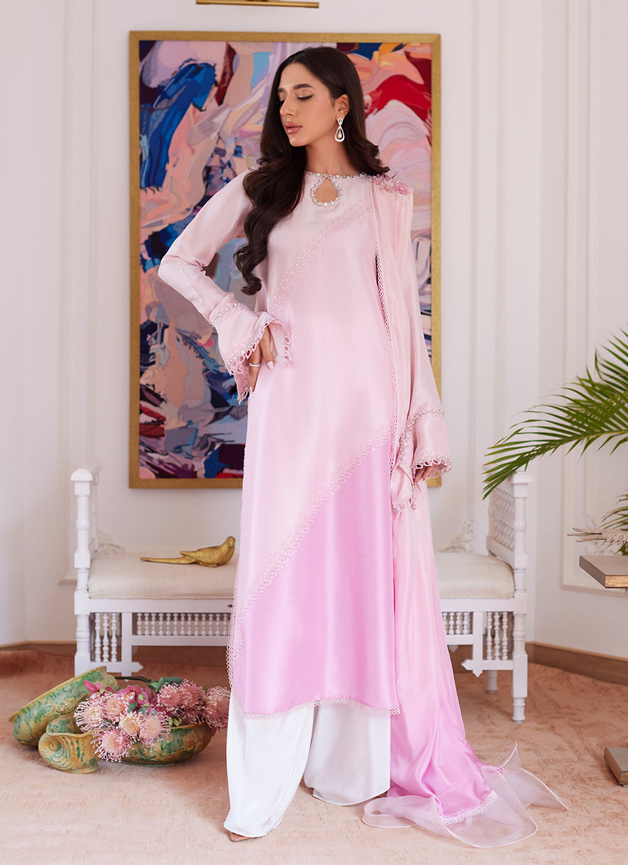 Farah Talib Aziz | Luna Eid Collection 24 | RELLIA BABY PINK