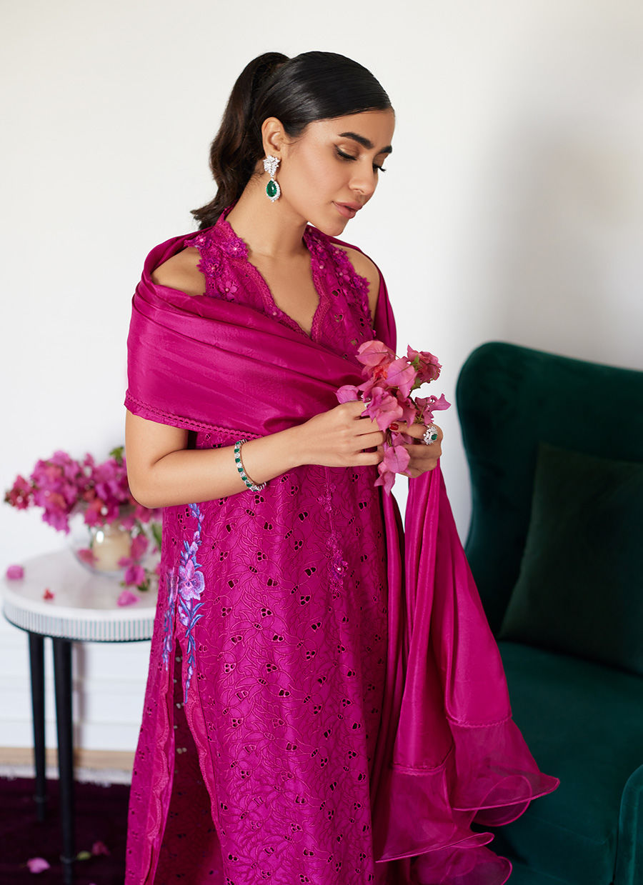 Farah Talib Aziz | Luna Eid Collection 24 | CLARIENE HOT PINK