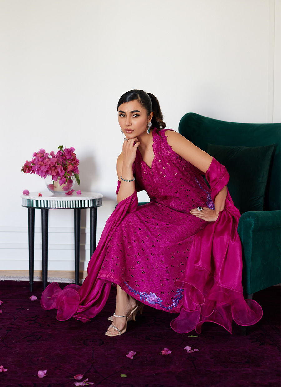 Farah Talib Aziz | Luna Eid Collection 24 | CLARIENE HOT PINK