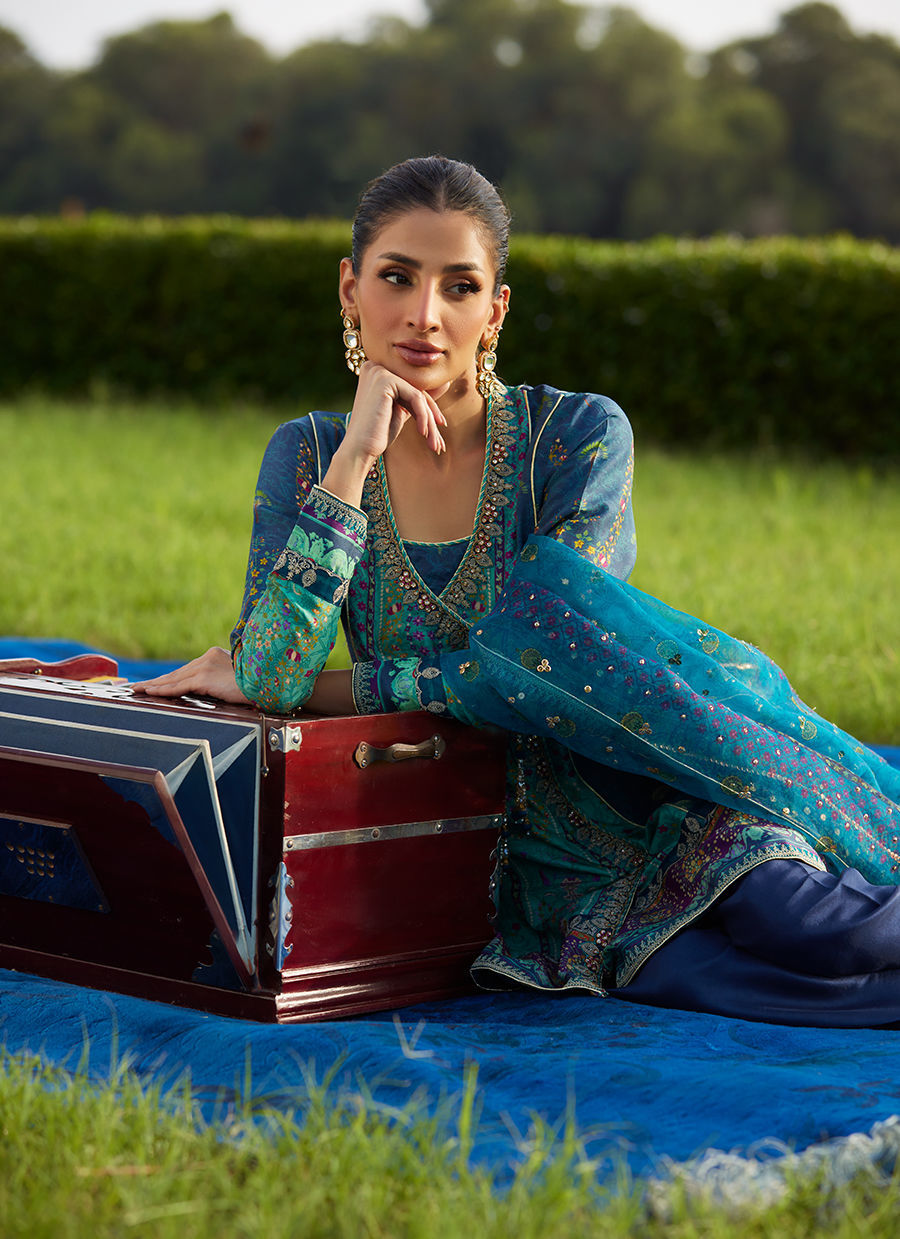 Farah Talib Aziz | Mayna Festive Luxe Pret | Azeema Angarkha And Dupatta