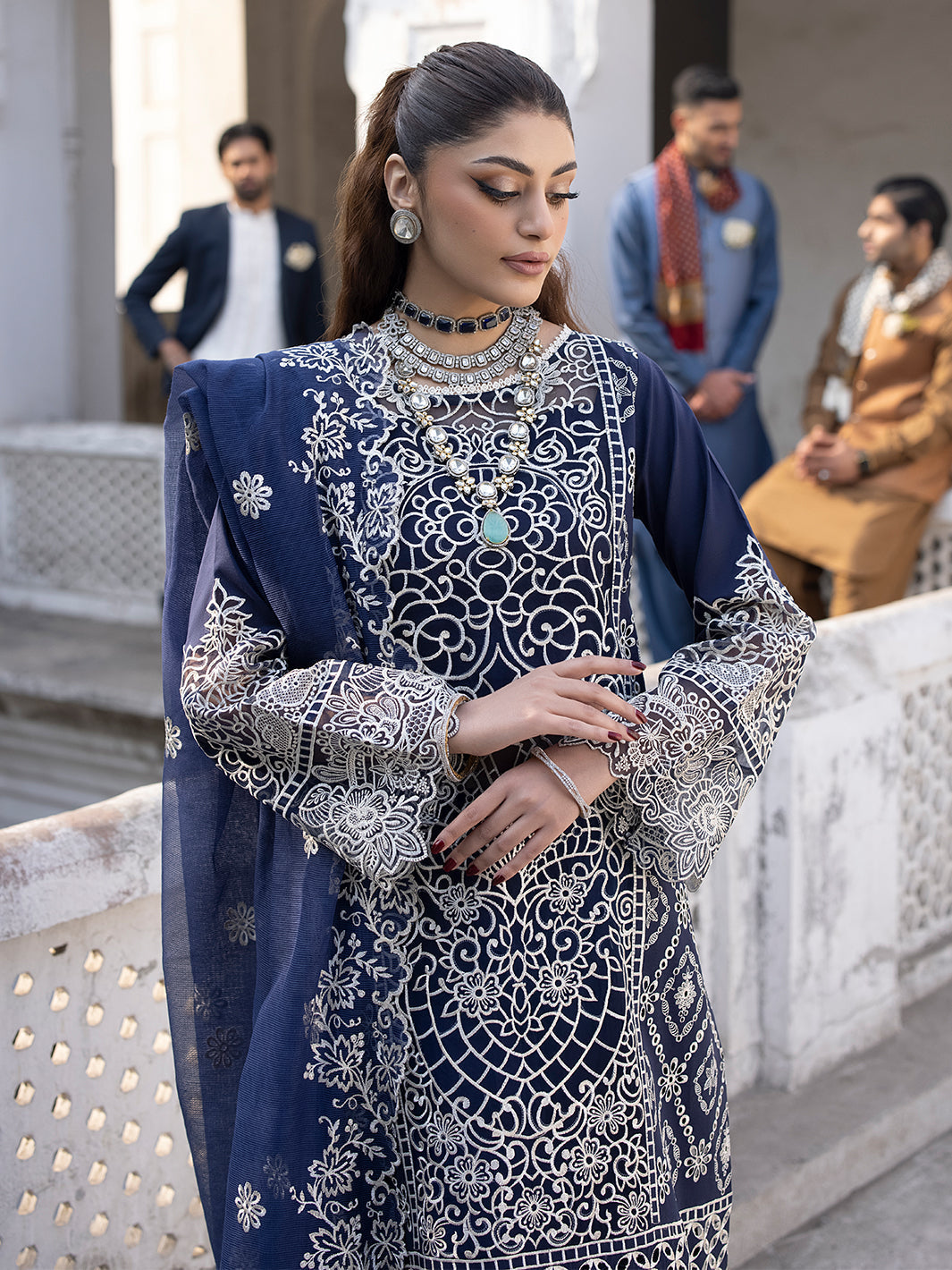 Mahnur | Mahrukh Luxury Lawn 24 | DUSK
