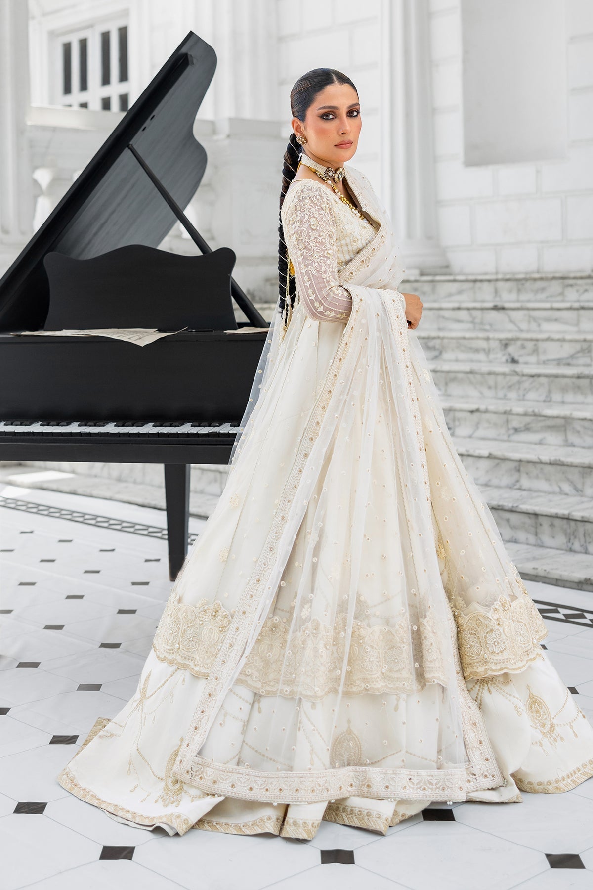 Erum Khan | Jahan Wedding 25 | Snow Pearl