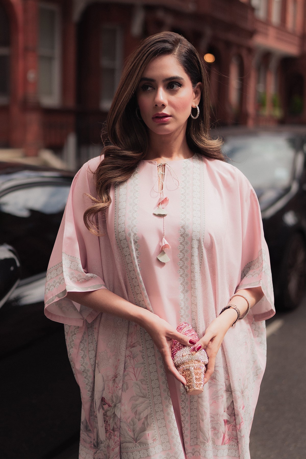 Erum Khan I Kaftan Edit I Fuchsia Fire