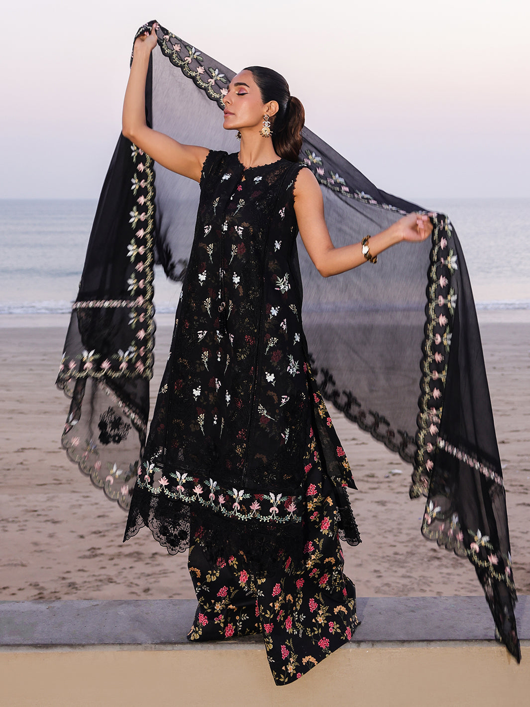 Faiza Faisal | Marine Luxury Lawn 25 | ELVA