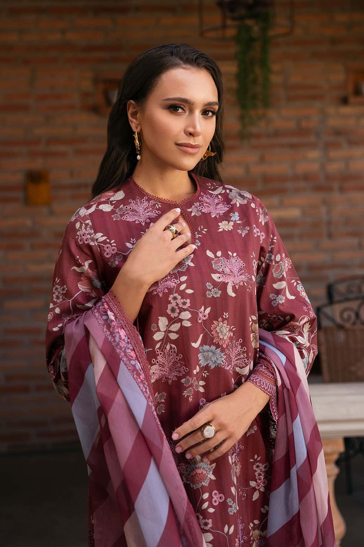 Afrozeh | Damask The Holiday Edit 25 | Azara B