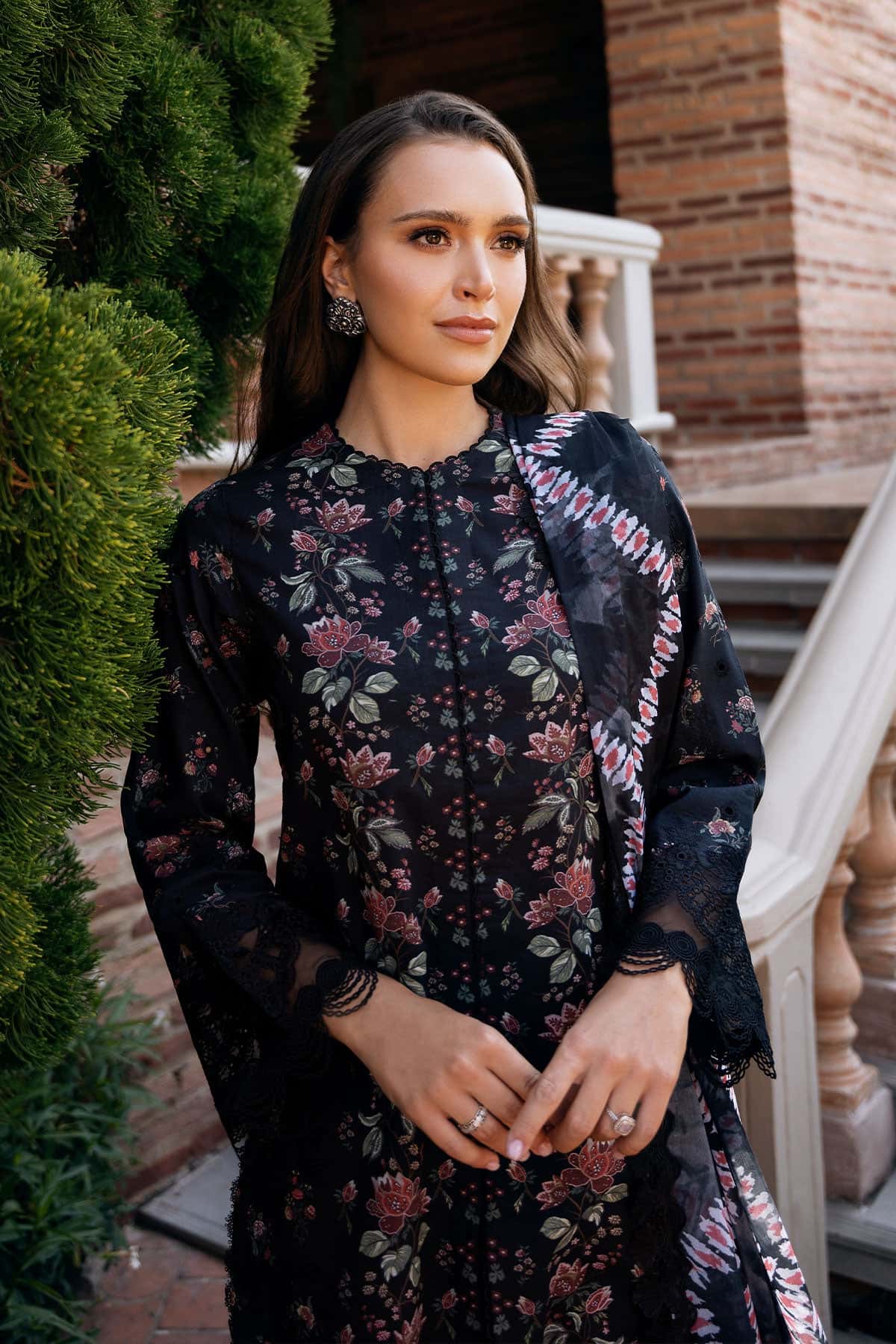 Afrozeh | Damask The Holiday Edit 25 | Lorien A