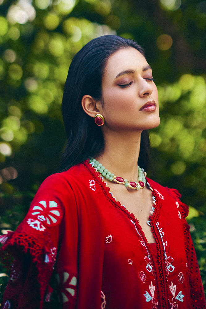 Suffuse | Casual Pret 25 | CRIMSAL