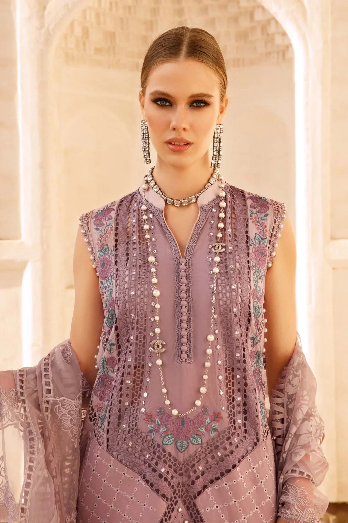 Maria B | Luxury Lawn |  D-2301-A