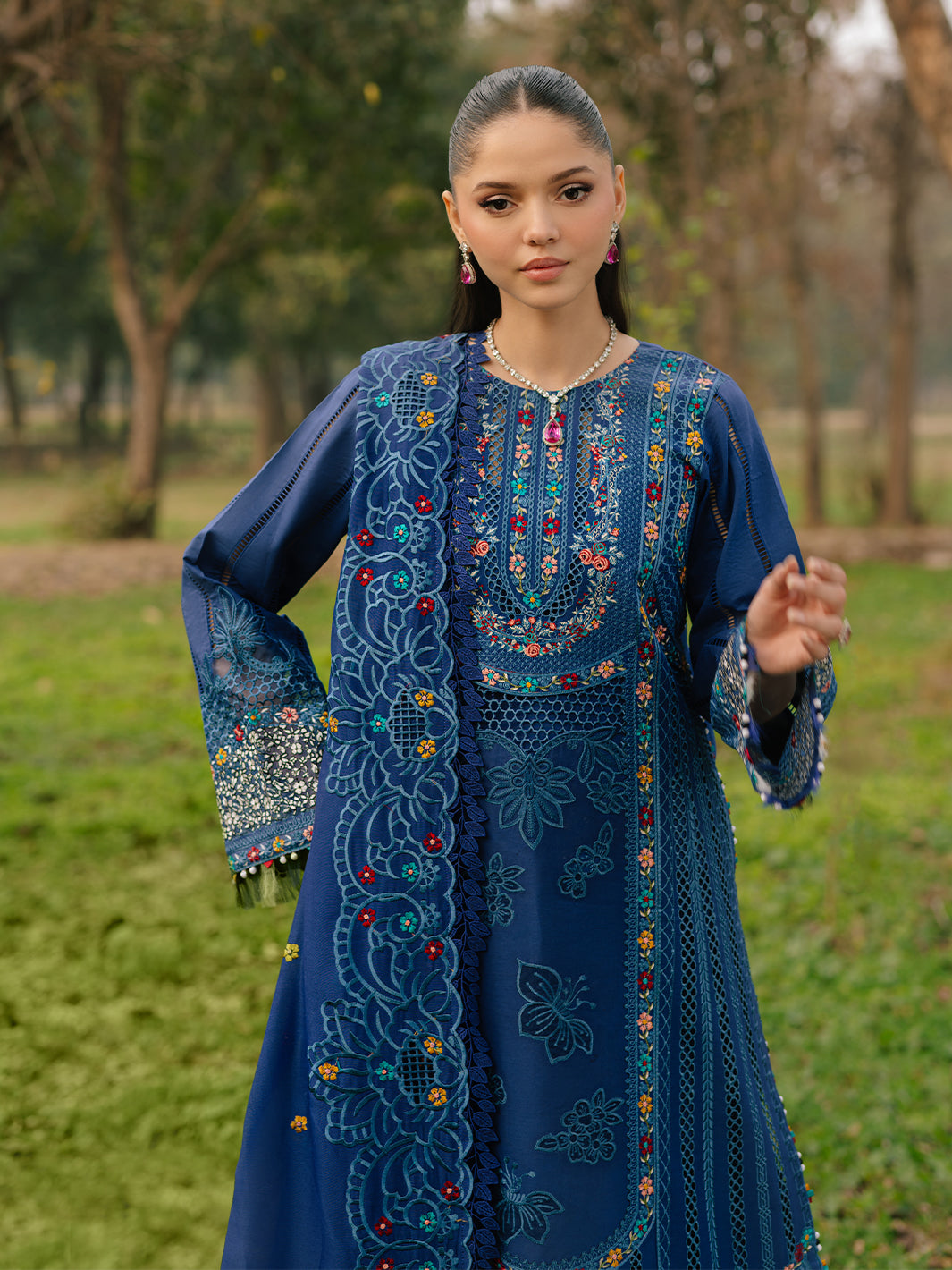 Bin Ilyas | Freesia Embroidered Lawn 25 | 102 - B