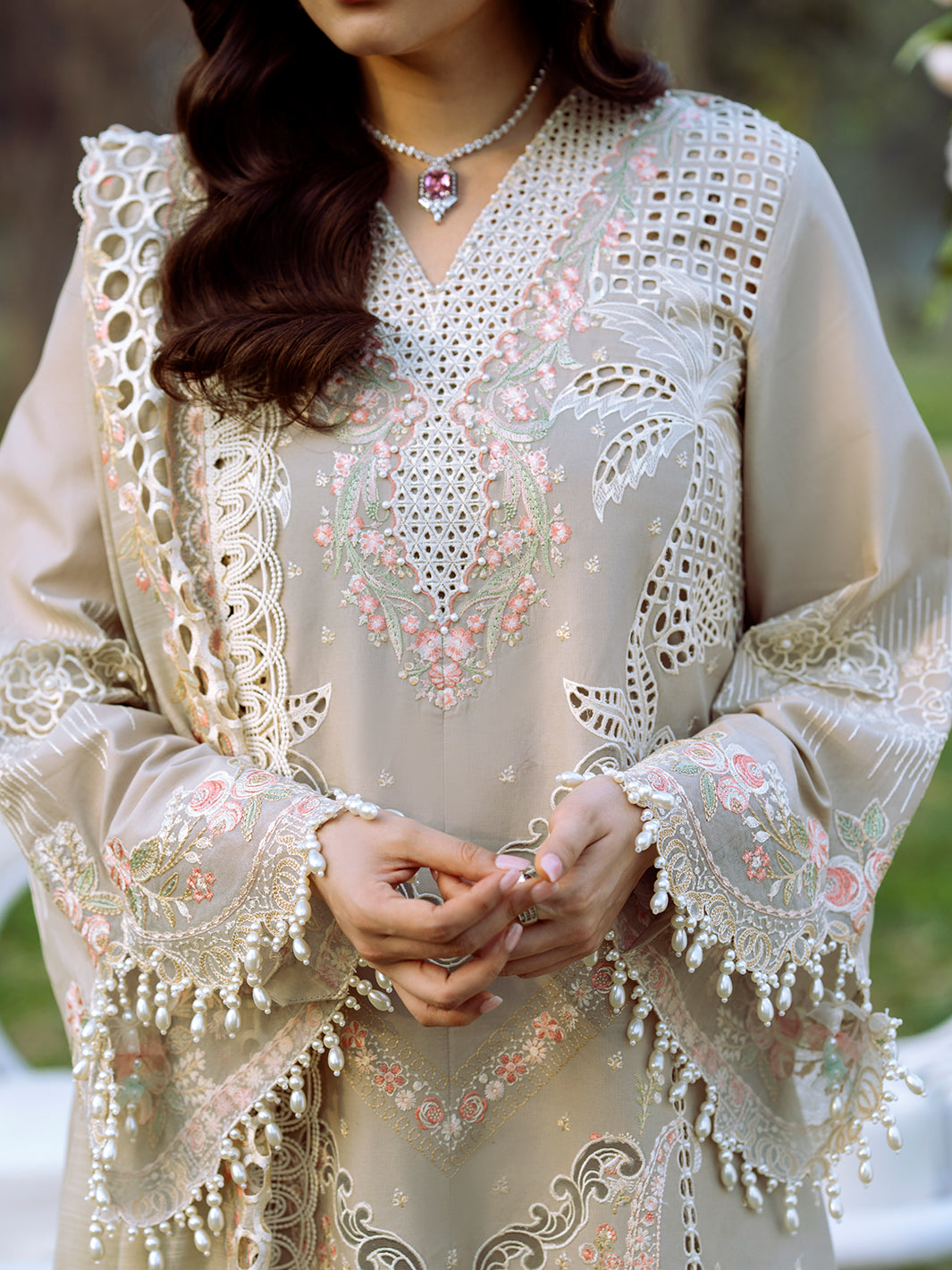 Bin Ilyas | Freesia Embroidered Lawn 25 | 104 - B