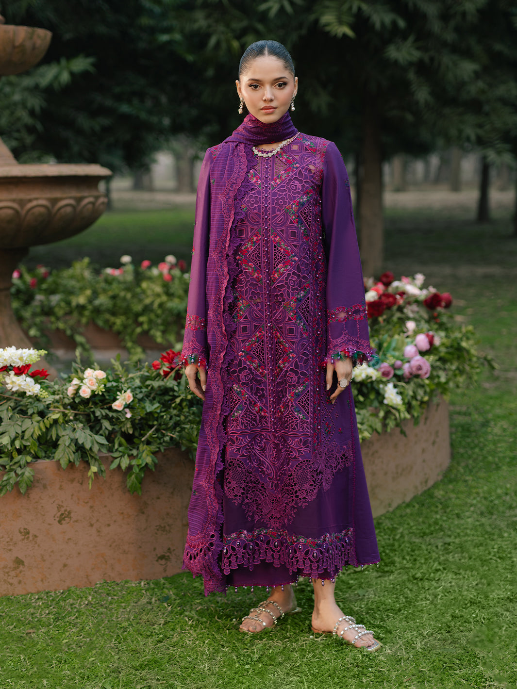 Bin Ilyas | Freesia Embroidered Lawn 25 | 105 - B
