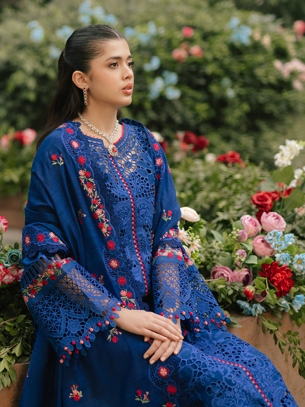 Bin Ilyas | Freesia Embroidered Lawn 25 | 106 - B