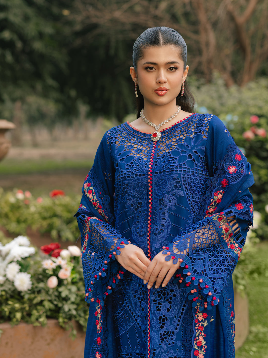 Bin Ilyas | Freesia Embroidered Lawn 25 | 106 - B