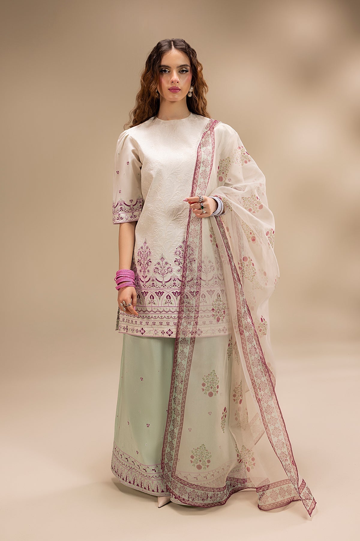 Erum Khan | Lillia Summer Edit | Pearl Blush