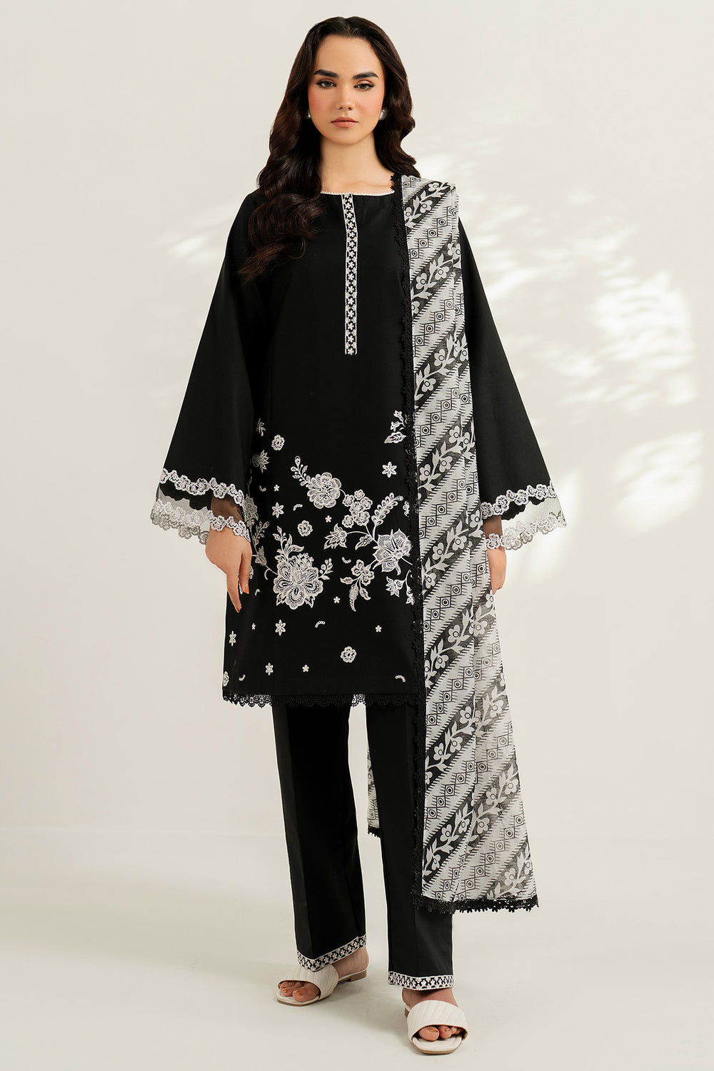 Farasha | Thread Lines Embroidered | Skylit Rouge