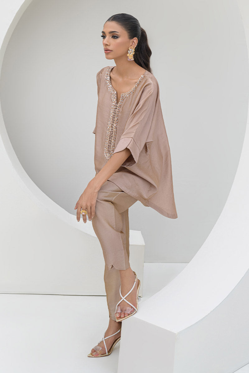 Chic Ophicial | Alaya Festive Formals | Kiara