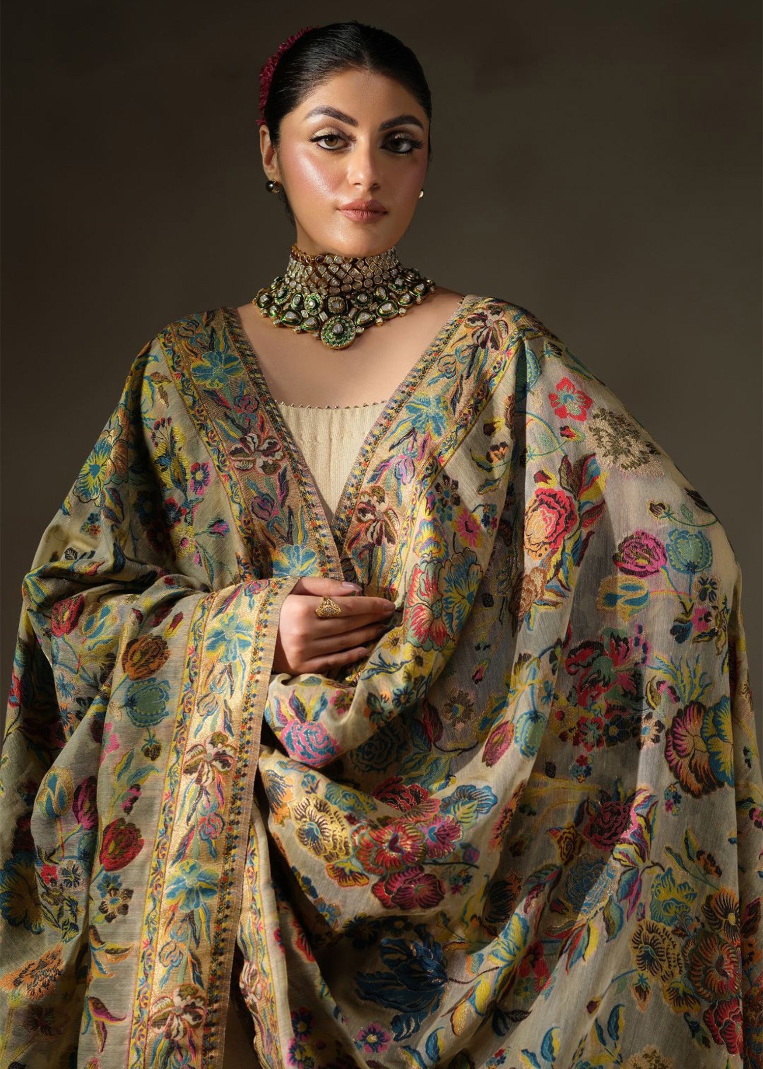 Mahum Asad | Khaani Formals | Chambeli Shawl