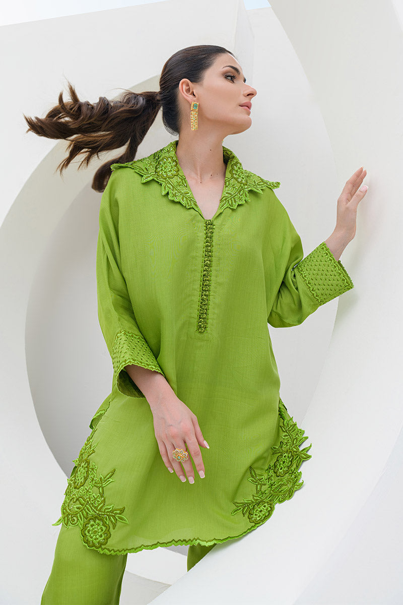 Chic Ophicial | Alaya Festive Formals | Amira