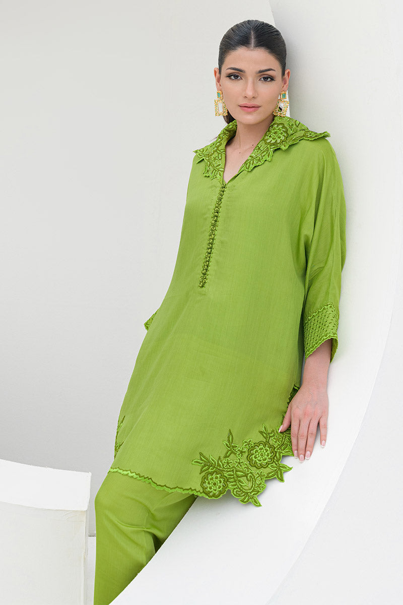 Chic Ophicial | Alaya Festive Formals | Amira