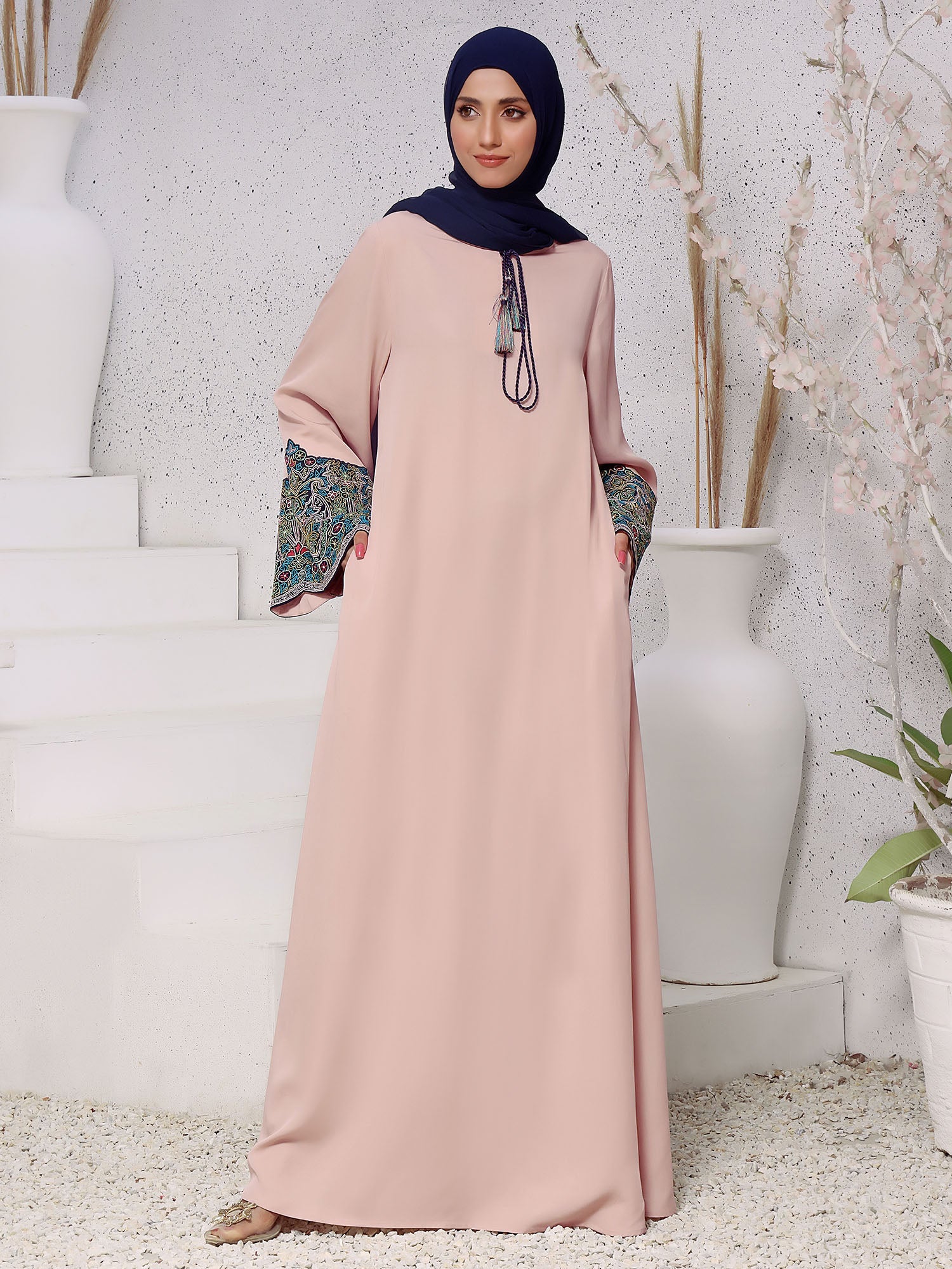 Vintage Applique Abaya