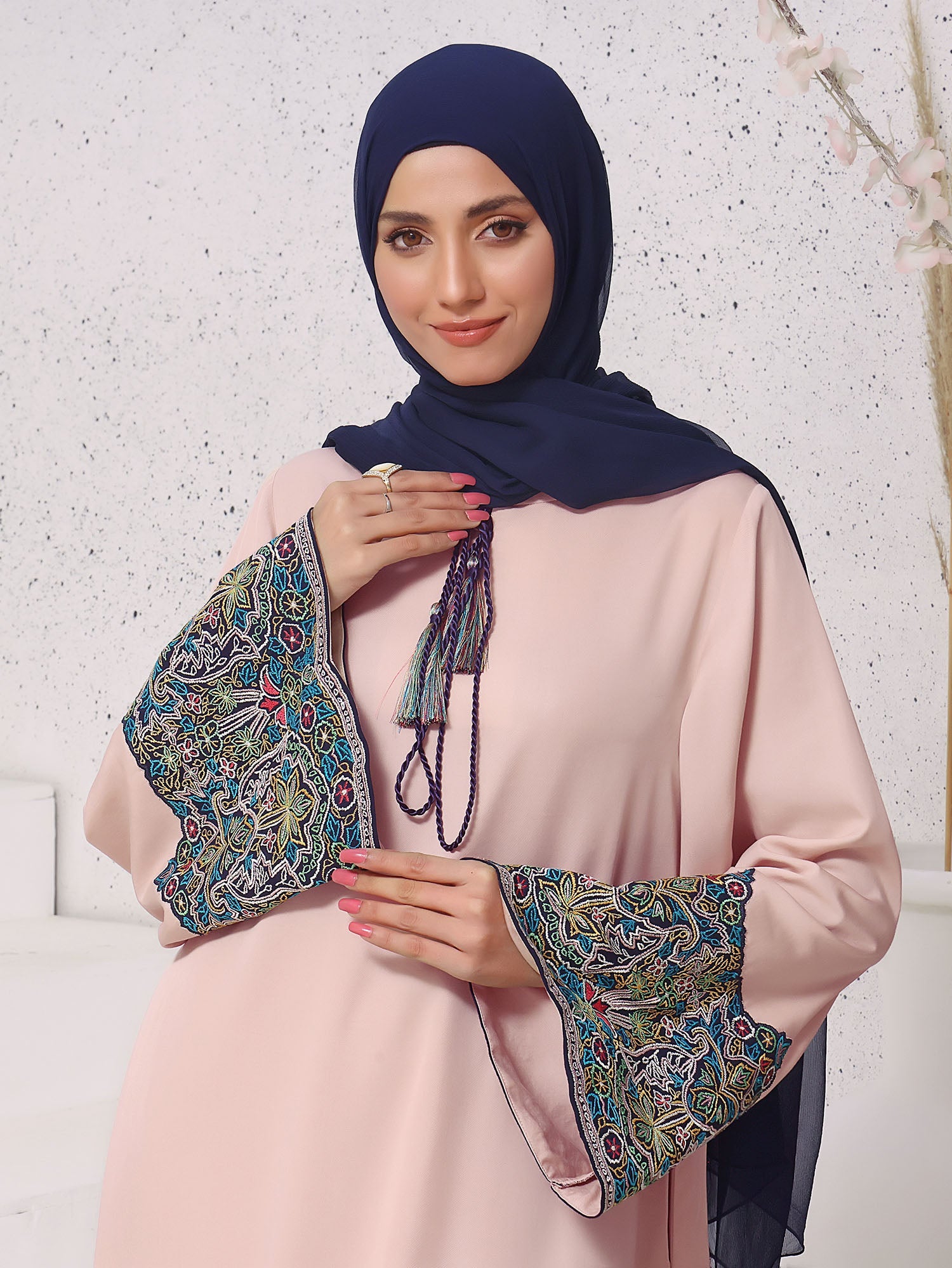 Vintage Applique Abaya