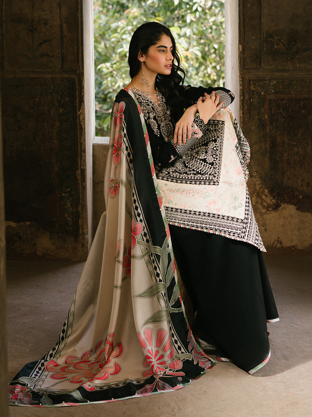 Bin Ilyas | Gulabi Baagh Winter 24 | 156 B