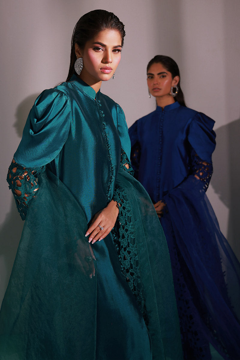 Chic Ophicial | Ruffles Collection | Jade Vine
