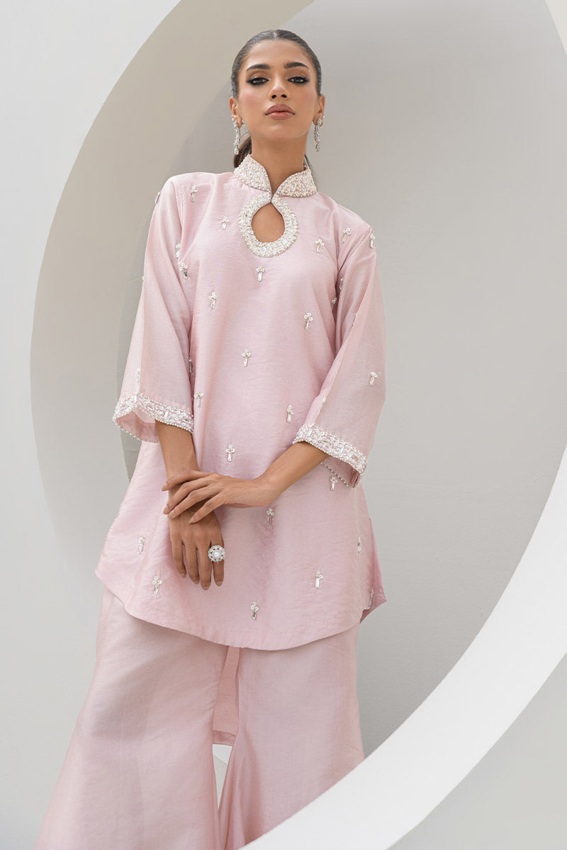 Chic Ophicial | Alaya Festive Formals | Dareen
