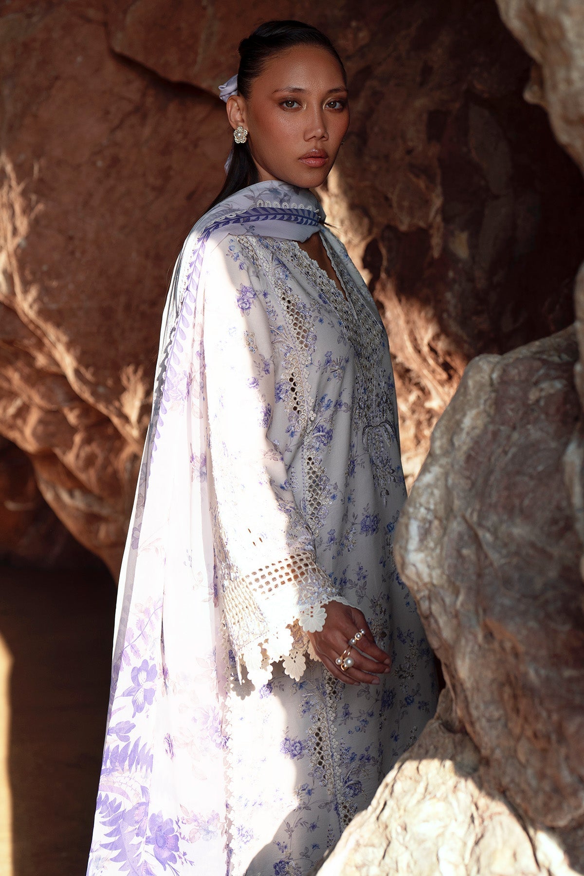 Afrozeh | Summer Together 25 | Zircon