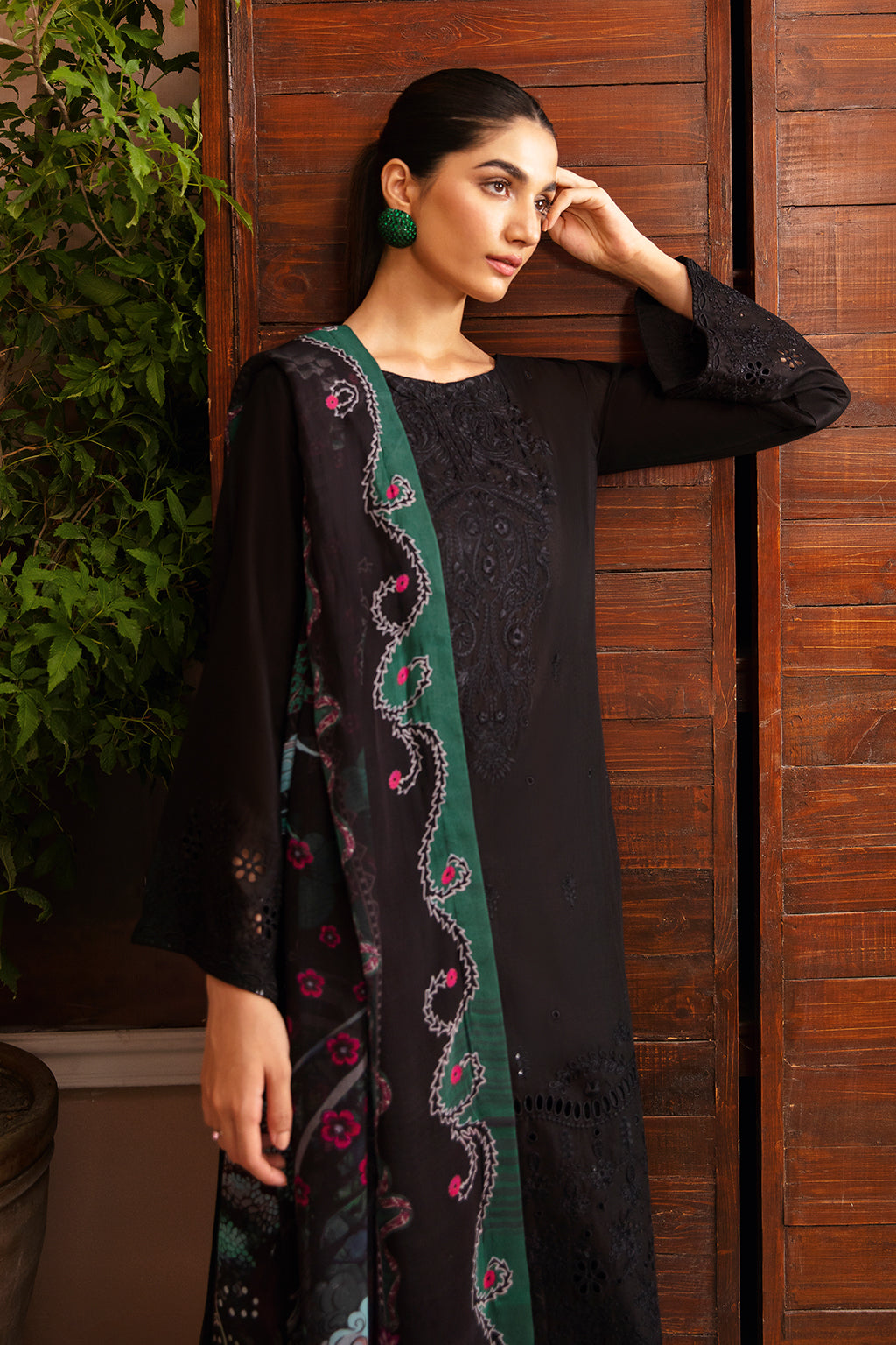 Afsanah | Essentials Lawn | BLACK ORCHID A-05
